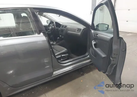 2015 Volkswagen Jetta 1.8T Se из США, поврежденный, VIN 3VWD17AJ5FM262758